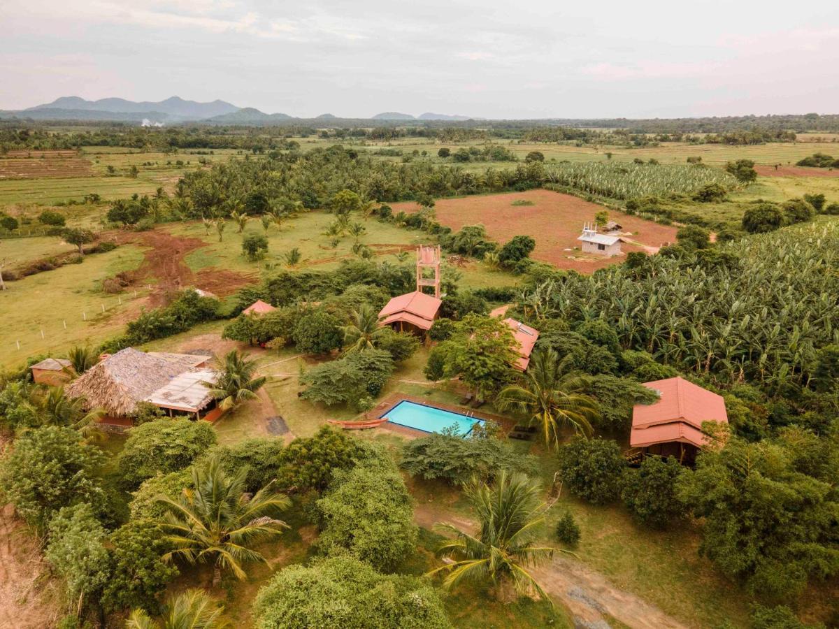 Yala Peace Cottages ทิซซามาฮารามา ภายนอก รูปภาพ