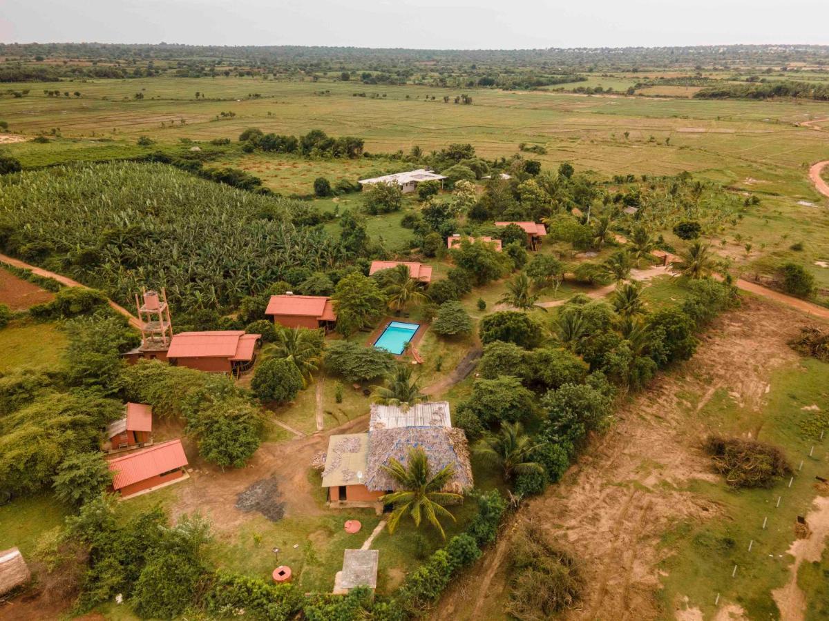 Yala Peace Cottages ทิซซามาฮารามา ภายนอก รูปภาพ